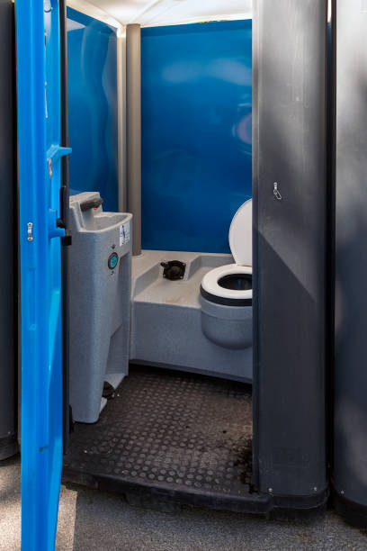 Best Luxury portable toilet rental  in St Croix Falls, WI